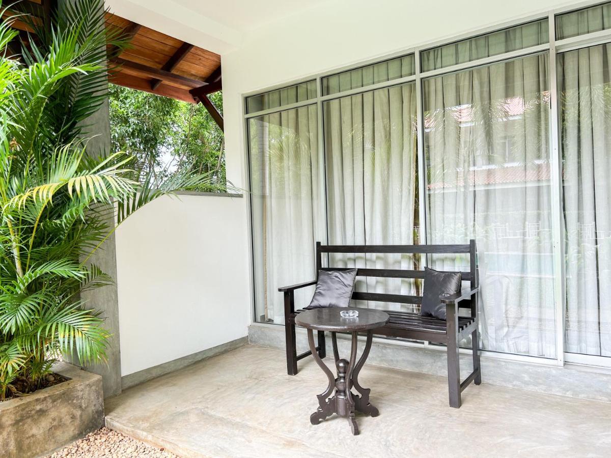 Wild Heaven Hotel Tissamaharama Exterior photo